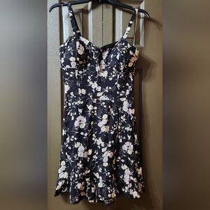 WALLFLOWER, WOMENS/JUNIORS SUNDRESS, SIZE MEDIUM